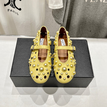 ALAIA PEARL MARY JANE SHOES IN YELLOW CORN LAMBSKIN