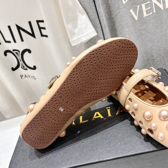 ALAIA PEARL MARY JANE SHOES IN BISQUE BEIGE LAMBSKIN