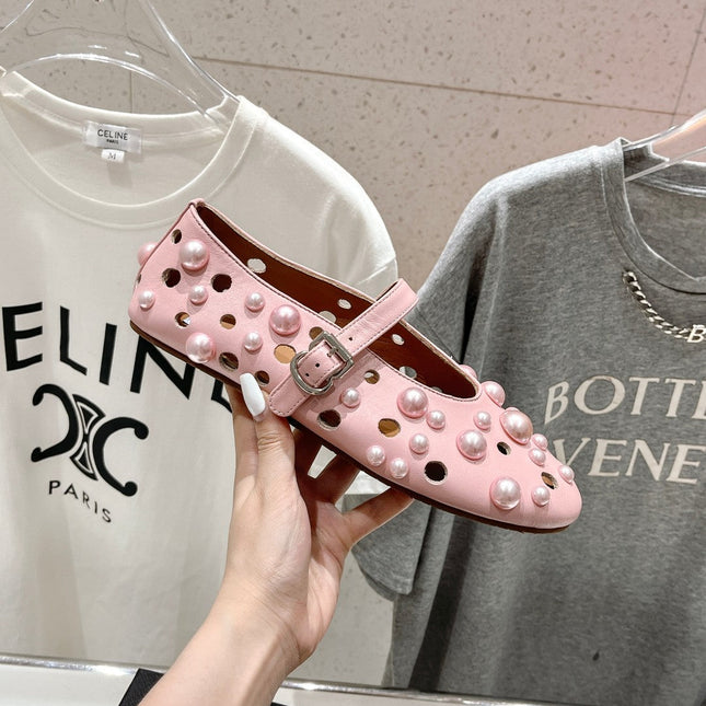 ALAIA PEARL MARY JANE SHOES IN LIGHT PINK LAMBSKIN