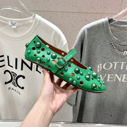 ALAIA PEARL MARY JANE SHOES IN EMERALD GREEN LAMBSKIN