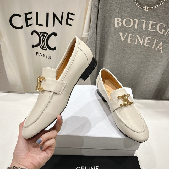 TRIOMPHE LOAFER IN WHITE SMOOTH CALFSKIN GOLD HARDWARE