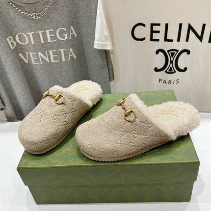 HORSEBIT MULE IN BEIGE EMBOSSED SUEDE AND FLEECE LINING