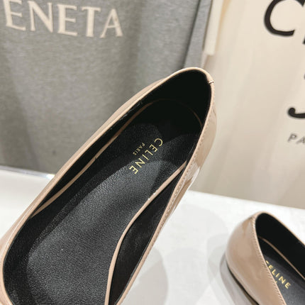 SUZY POINTY TOE BALLERINA IN TAN BEIGE PATENT CALFSKIN