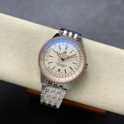 NAVITIMER AUTOMATIC 41 STEEL AND RED GOLD CASE WHITE DIAL