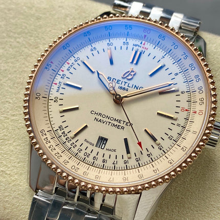 NAVITIMER AUTOMATIC 41 STEEL AND RED GOLD CASE WHITE DIAL