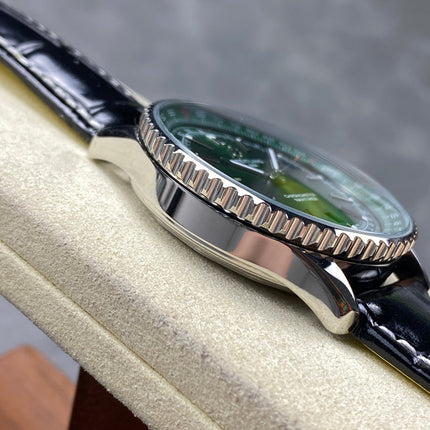 NAVITIMER AUTOMATIC 41 STEEL CASE GREEN DIAL BLACK ALLIGATOR LEATHER STRAP
