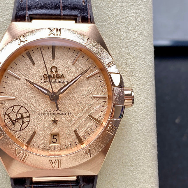 CONSTELLATION 39 MM WATCH YELLOW GOLD CASE WITH HICKORY BROWN LEATHER STRAP