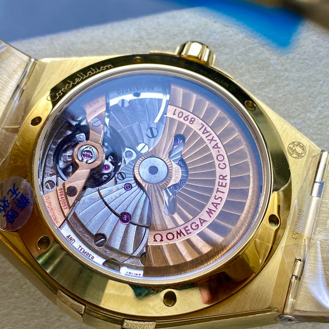 CONSTELLATION 39 MM WATCH GOLD CASE