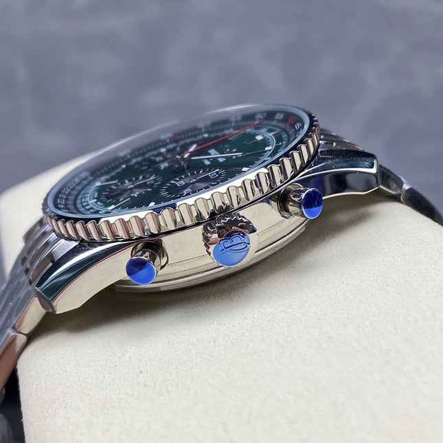 NAVITIMER B01 CHRONOGRAPH 43 ALL STEEL GREEN MIX BLACK DIAL