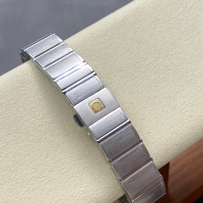CONSTELLATION PETITE WATCH SILVER CASE WITH SAPPHIRE BLUE DIAL