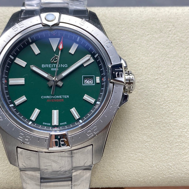 AVENGER AUTOMATIC 42 ALL STEEL GREEN DIAL