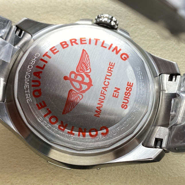 AVENGER AUTOMATIC 42 ALL STEEL BLACK DIAL