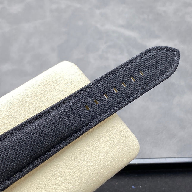 AVENGER AUTOMATIC 42 STEEL CASE BLACK NYLON STRAP