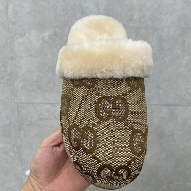 GG MULE IN PEANUT BROWN MONOGRAM JACQUARD FABRIC AND RABBIT FUR LINING