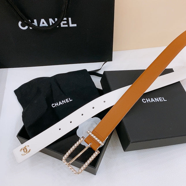 BELT 30MM IN BROWN AND WHITE CALFSKIN WITH INTERWOVEN GOLD CHAIN BUCKLE