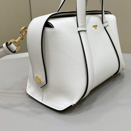 FENDI 27 BAG IN WHITE CALFSKIN WITH GOLD HARDWARE