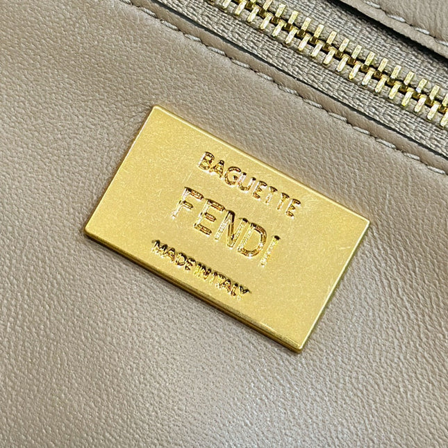 FENDI BAGUETTE 27 BAG IN SAND BEIGE CALFSKIN WITH GOLD HARDWARE