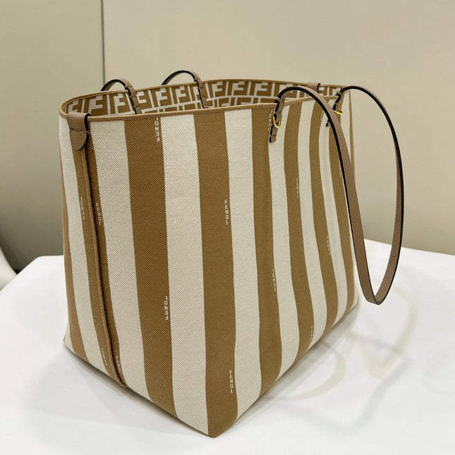 FENDI ROLL 33 TOTE BAG IN PEANUT BROWN MIX WHITE CANVAS