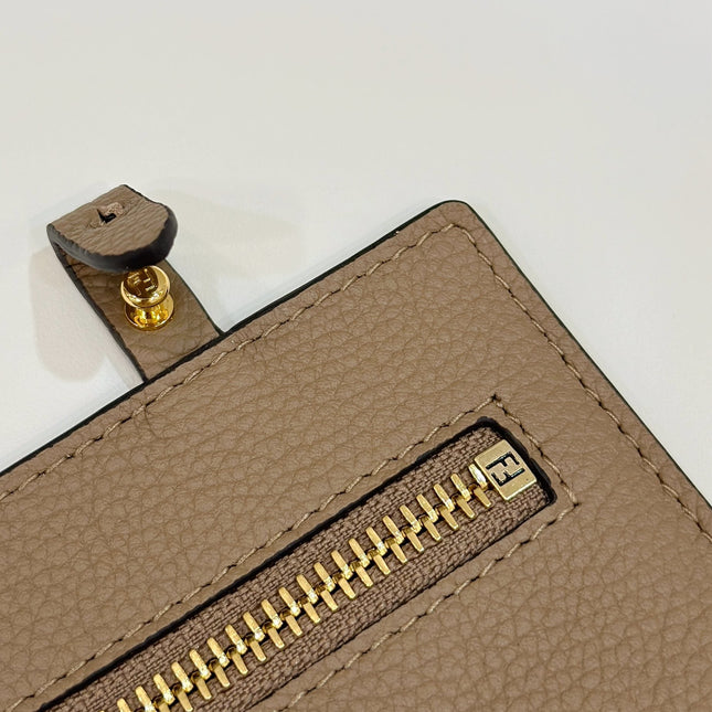 FENDI ROLL 33 TOTE BAG IN PEANUT BROWN MIX WHITE CANVAS