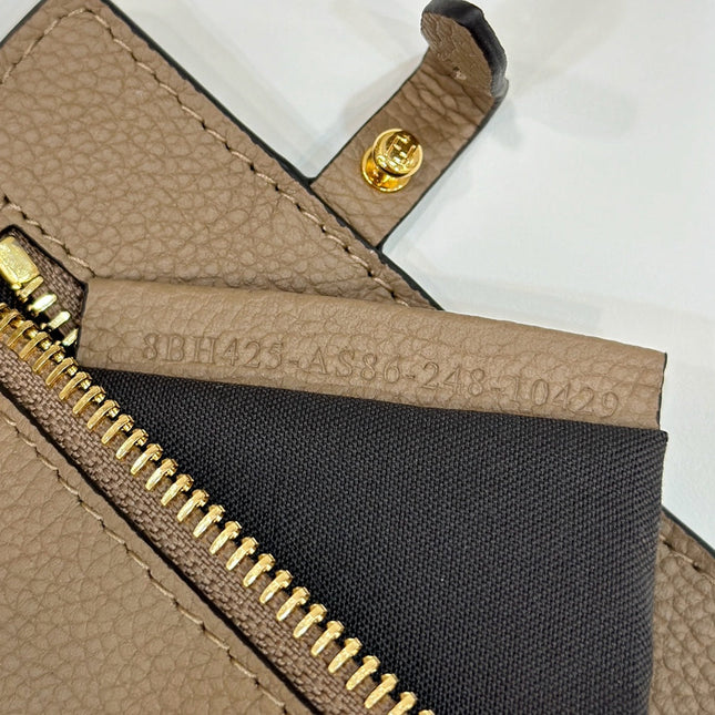 FENDI ROLL 33 TOTE BAG IN PEANUT BROWN MIX WHITE CANVAS