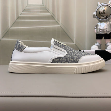 CD B23 SLIP ON WHITE CALFSKIN AND BEIGE FABRIC