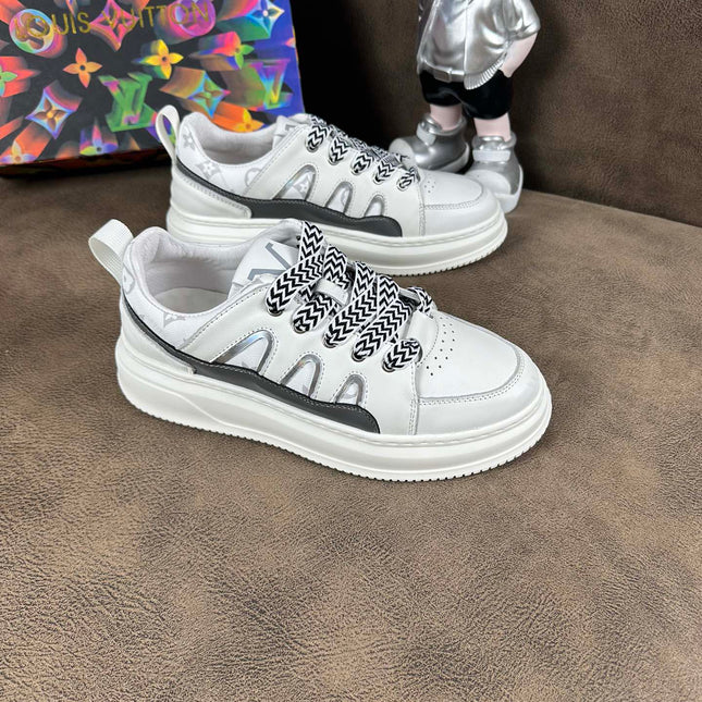 LV TRAINER SHOES IN WHITE MIX BLACK CALFSKIN