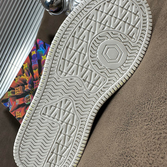LV TRAINER SHOES IN WHITE MIX BLUE CALFSKIN