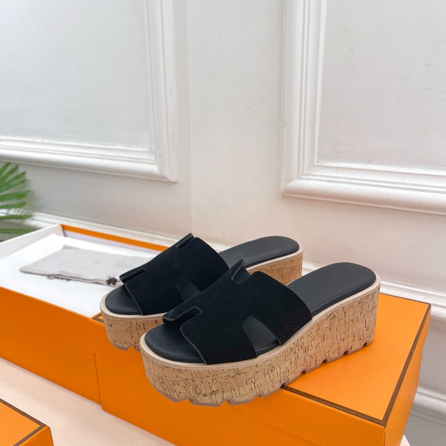 Eze 30 Sandal Black Suede