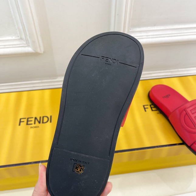 FENDI LOGO SLIDES IN CHERRY RED CALFSKIN
