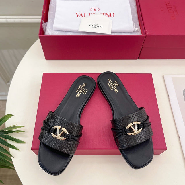 GARAVANI V LOGO SIGNATURE SLIDE IN BLACK RAFFIA AND CALFSKIN
