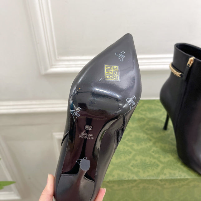 SIGNORIA SHORT BOOTS 10.5CM IN BLACK CALFSKIN