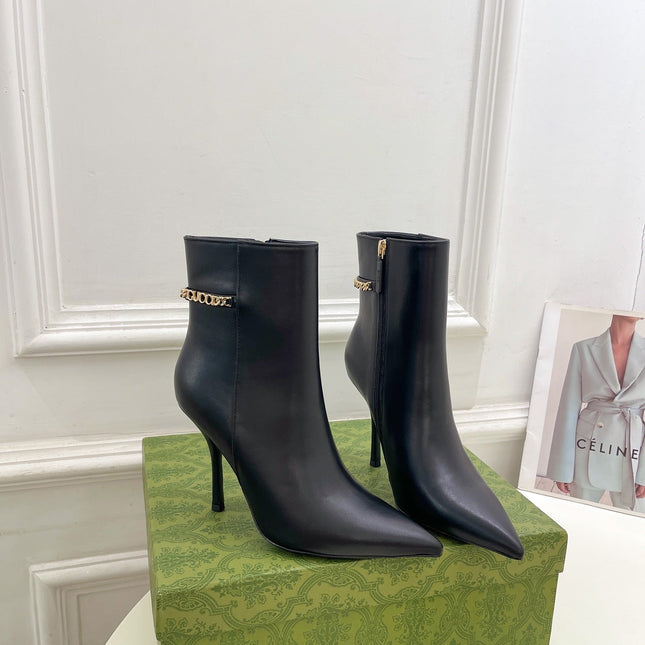 SIGNORIA SHORT BOOTS 10.5CM IN BLACK CALFSKIN