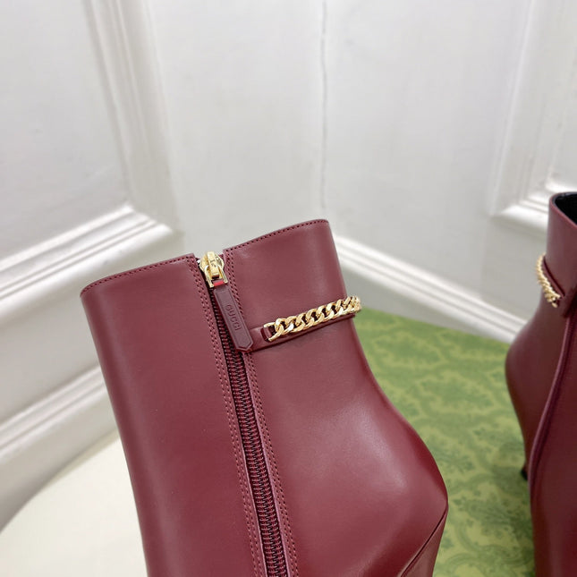 SIGNORIA SHORT BOOTS 10.5CM IN BURGUNDY RED CALFSKIN
