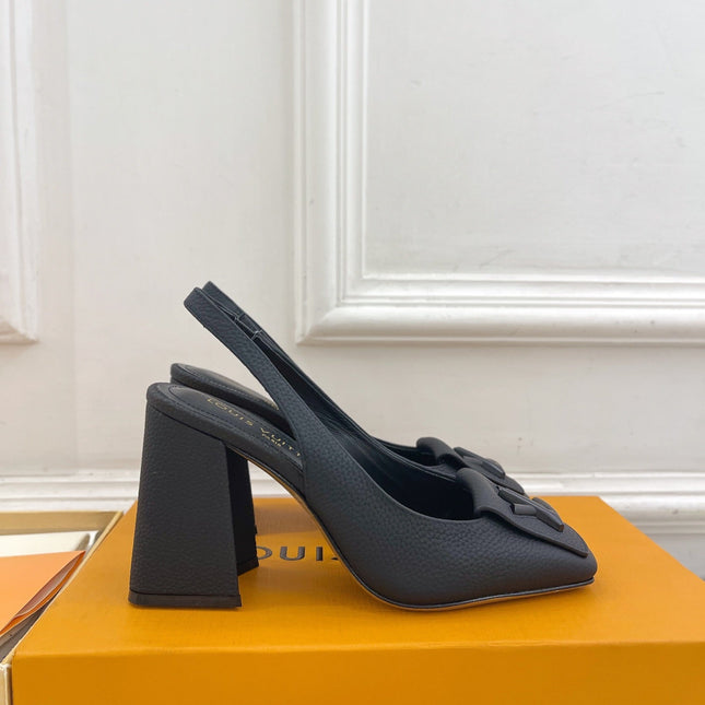 SHAKE SQUARE-TOE BLOCK HEEL 9 CM SANDALS IN BLACK PEPPLE CALFSKIN