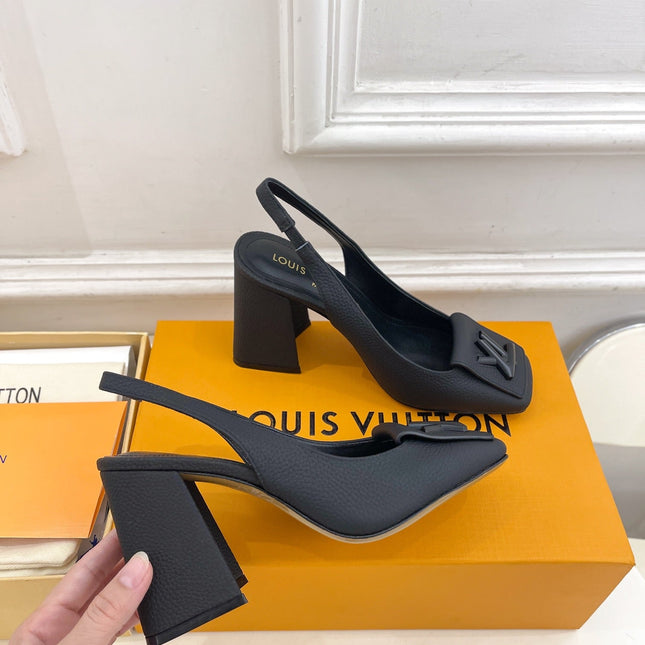 SHAKE SQUARE-TOE BLOCK HEEL 9 CM SANDALS IN BLACK PEPPLE CALFSKIN