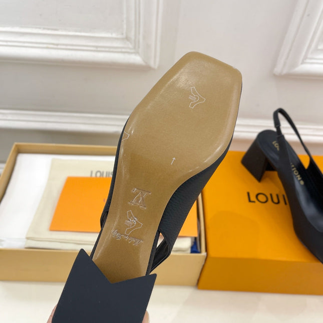 SHAKE SQUARE-TOE BLOCK HEEL 5.5 CM SANDALS IN BLACK PEPPLE CALFSKIN