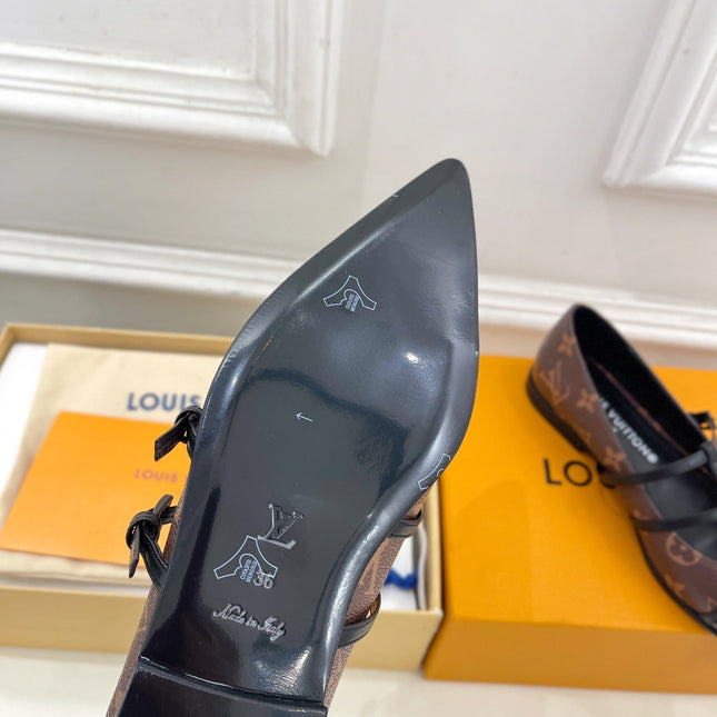 POINTED FLAT SHOES IN CHOCOLATE BROWN MONOGRAM CALFSKIN
