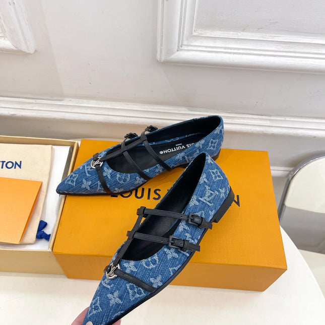 POINTED FLAT SHOES IN COBALT BLUE MONOGRAM DENIM