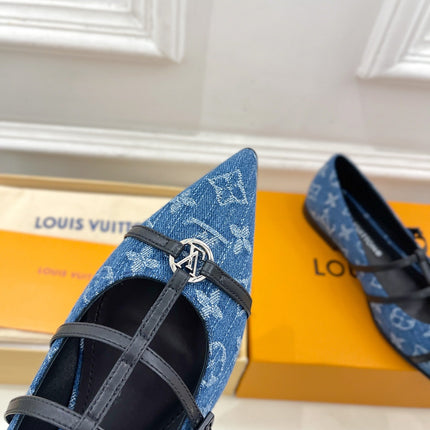 POINTED FLAT SHOES IN COBALT BLUE MONOGRAM DENIM