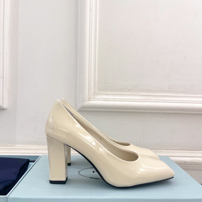 SQUARE TOE HIGH PUMPS IN WHITE GLOSSY CALFSKIN
