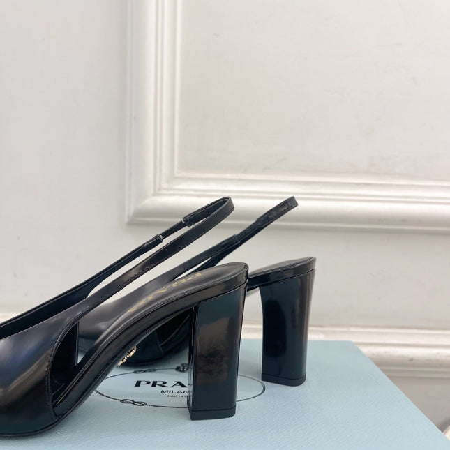 SQUARE TOE SLINGBACK PUMPS IN BLACK SMOOTH LAMBSKIN