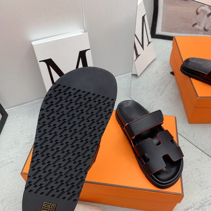 Chypre Sandal Black with red trim