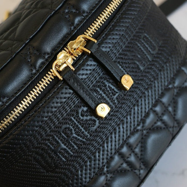 SMALL TRAVEL VANITY CASE BLACK LAMBSKIN