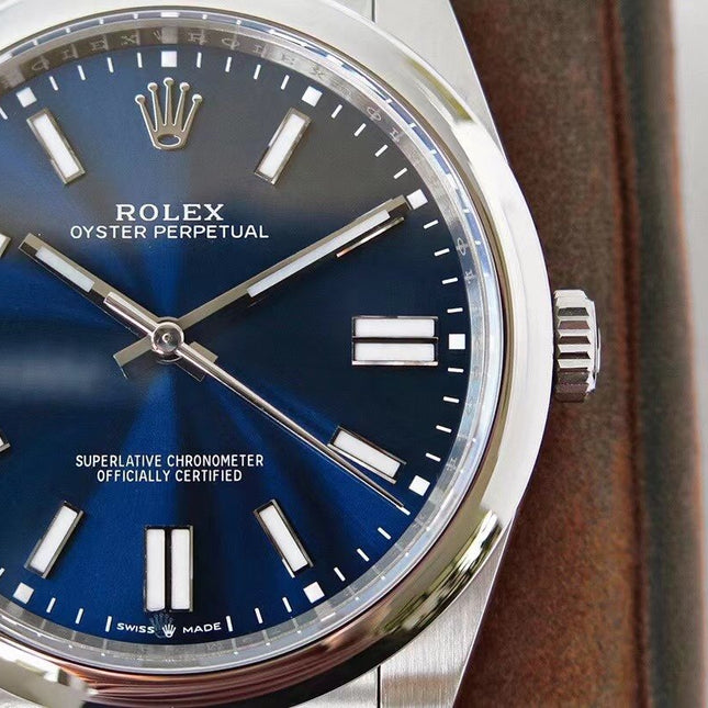 OYSTER PERPETUAL 41 STAINLESS STEEL BLUE DIAL
