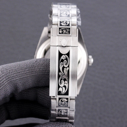MILGAUSSS HAND ENGRAVED RARE