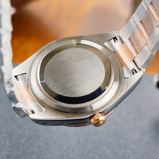 DATEJUST 41MM SMOOTH BEZEL WIMBLEDON DIAL