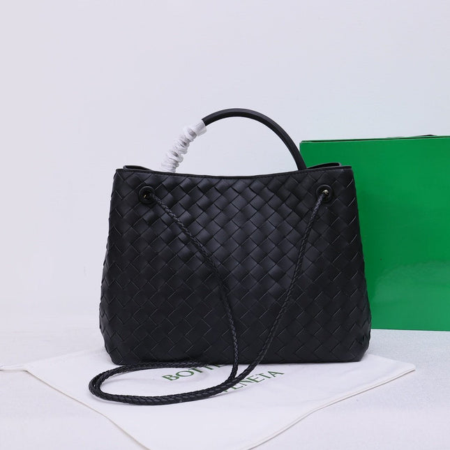 ANDIA SHOULDER BAG