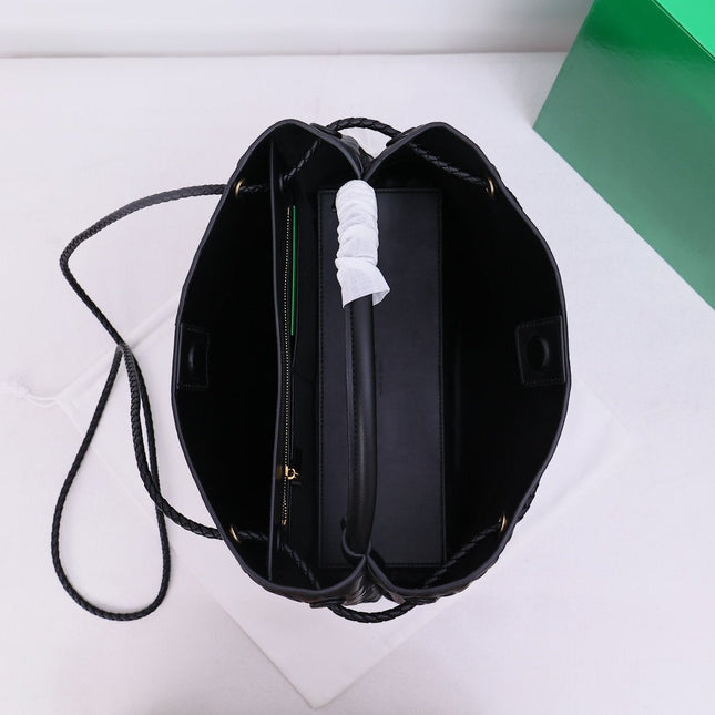 ANDIA SHOULDER BAG