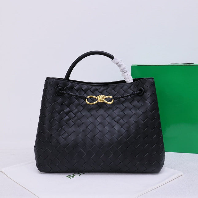 ANDIA SHOULDER BAG